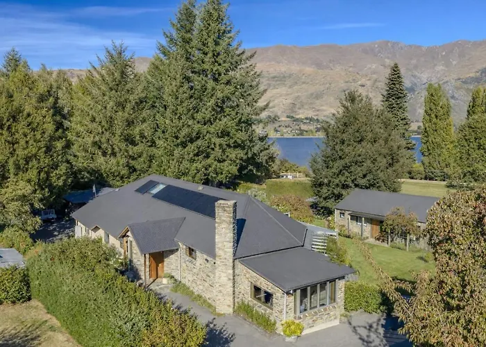 Ferienhaus Lakeside Serenity At Eely Point With Pool