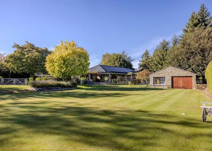 Ferienhaus Lakeside Serenity At Eely Point With Pool *